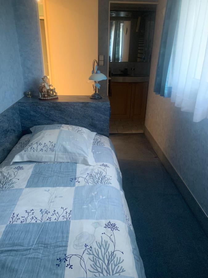 L'Appentis Bed and Breakfast Binson-et-Orquigny Εξωτερικό φωτογραφία